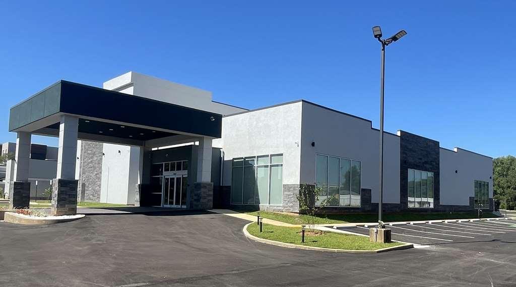 Best Western Plus Mobile Inn And Suites Exterior photo