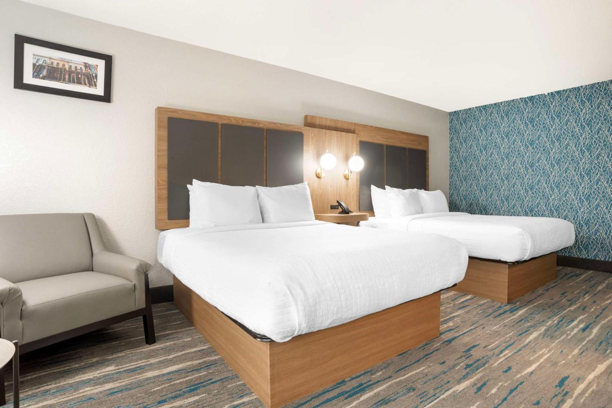 Best Western Plus Mobile Inn And Suites Exterior photo